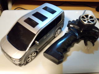Re: ラジコン買ってしまいました。 (画像サイズ: 640×480 107kB)