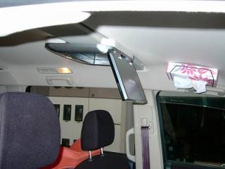 Re: �t���b�v�_�E�����j�^�[���t���ʒu (�摜�T�C�Y: 400�~300 97kB)