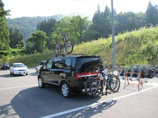 Re: �w�ʃT�C�N���L�����A�ɂ��� (�摜�T�C�Y: 640�~480 100kB)